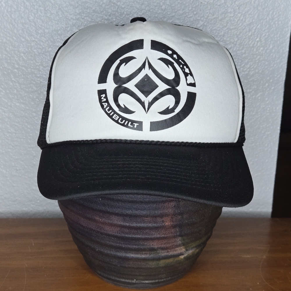 Maui Built Black and White Hat Men/Women Size O/S